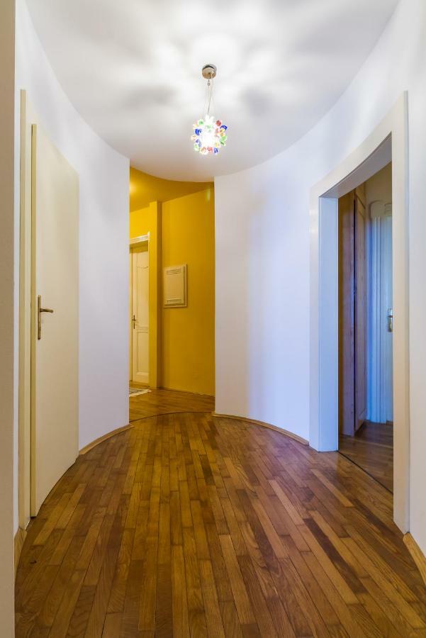 Apartment Victor Praga Zewnętrze zdjęcie